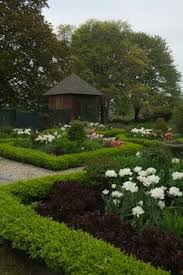 Transformation Of A 1950 S Ranch Traditional Landscape New York By Mj Mccabe Garden Design Traditional Landscape Red Shrubs Garden Design