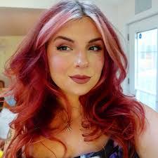 Bailee King's Instagram, Twitter & Facebook