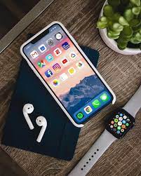 Pin By Dez On Apple Iphone Macbook Apple Products Apple Phone Case