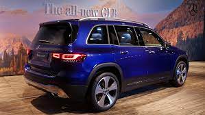 Das serienmodell kommt im herbst auf den markt und wird sich optisch kaum von der. Mercedes Glb Neues Kompakt Suv Als Echter Glk Nachfolger Autogefuhl