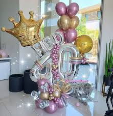 40th Birthday Flowers And Balloons Miga S Balloons Migasballoons Fotos Y Videos De Instagram In 2020 Birthday Balloon Decorations 40th Birthday Balloons Balloon Bouquet
