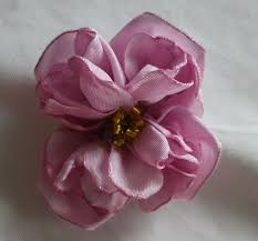 23 Tutorials Lumy Manualidades Bordados En Cinta Liston Bordado