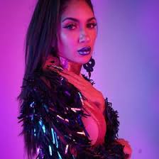 Paris Sinclair (officialparissinclair)