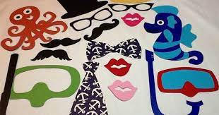 Pin By Marybel Bodden On Wedding Themes Photo Wedding Photo Booth Props Beach Wedding Photos