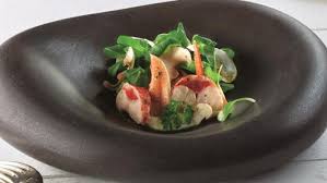 Canelón de tuétano y ostra con pulpo. Estrellas Michelin Cinco Recetas De Martin Berasategui