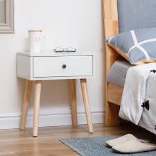 Agrémentée d'une ravissante lampe de chevet, le charme opèrera immédiatement ! Miss Table De Chevet Blanc Scandinaves Hauteur 50 Cm Meuble De Chambre Avec Tiroir Coulissant Cdiscount Maison