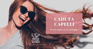 Perdiamo capelli durante tutto l'arco dell'anno , per il naturale ricambio fisiologico, ma ce ne rendiamo conto di più in autunno quando il . Caduta Dei Capelli In Autunno Tutto Quello Da Sapere Per Fermarla