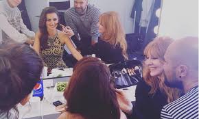 the best celebrity makeup artists to