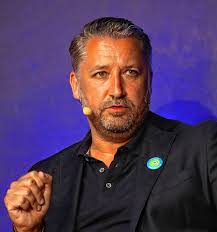 Konstanz: Fünf Männer, fünf Reden: So war die offizielle  OB-Kandidaten-Vorstellung der Stadt Konstanz