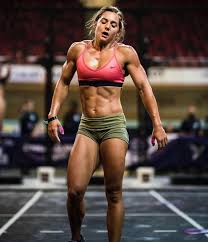 Carrie Beamer is such a unit : r/CrossfitGirls