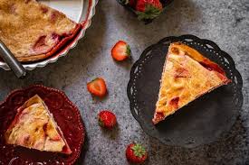 125 g butter, 150 g zucker, 100 g braunen zucker, 1 prise salz, nach geschmack vanillearoma und die kondensmilch mit einem den keksteig auf dem kuchen verteilen. Strawberry Kuchen Recipe Easy Fruit Dessert Hostess At Heart