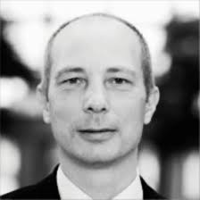 Listen here you dang groundhog, I don't want any of your crap this year!