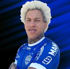 Biro Biro, chega para atuar no Clube Esportivo União. Eduardo José Santos  dos Anjos o Biro Biro, já jogou no União e chega como um reforço na lateral  esquerda.