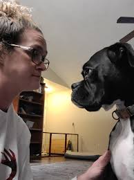 it hits me to everyday that I can't sit and laugh with her