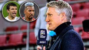The image material may be used exclusively for private purposes and shall not be published. Bastian Schweinsteiger Debakel Gegen Spanien War Entsetzlich Muller Und Boateng Konnten Helfen Sportbuzzer De