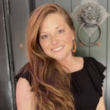 Kristin Napier's Instagram, Twitter & Facebook