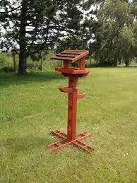 Pallet Bird Feeder 1001 Pallets Diy Pallet Projects Pallets Garden Pallet Diy