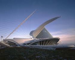 As part of the zoo's transitional reopening, for the safety of our visitors, staff and animals, the outdoor habitats are open, along with most of the animal buildings open at a limited capacity. Milwaukee Art Museum Milwaukee Usa Architectural