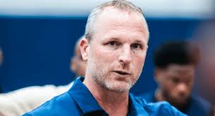 ESPN Says Darian DeVries is an Obvious Candidate for Iowa Job • The Voice  Of Motown