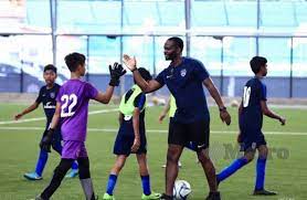 Formasi sepak bola yang paling umum dan terbaik ada 15 berikut penjelasannya. Jdt Ada Kelas Tersendiri