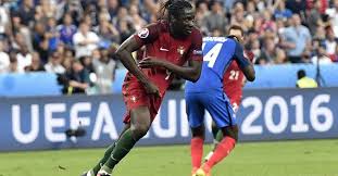 Aujourd'hui on continue dans le foot, la france est en finale de la coupe d'europe ça mérite un petit gâteau. Buteur En Finale De Coupe D Europe Eder Est Devenu Une Fierte Nationale Pour