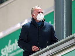 Taucherbrillen & tauchmasken im angebot! Fc Bayern Karl Heinz Rummenigge Uberrascht Mit Skurriler Maske