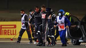 Wie immer bei schwierigen momenten habe ich versucht, es so. Crash Von Grosjean Ricciardo Von Formel 1 Entsetzt Eurosport