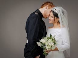 Harry Meghan Becoming Royal Star Tiffany Smith On Why She Admires Meghan Markle Her Cinderella Wedding Gown Moment And More Prince Harry And Megan Meghan Markle Outfits Lifetime Movies