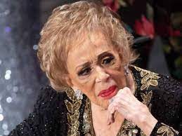 Hospitalizan a Silvia Pinal ¿Cuál es su estado de salud? - La Otra Opinión