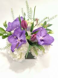 Send truly original floral arrangements and gifts. Bloom1700 Send Same Day Flower Delivery Manhattan New York Nyc Ny Including Theater District By Florist Manhattan Ny Flowers By Blooming Affairs New York City Same Day Flower Delivery Manhattan Nyc