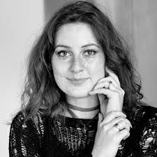 Rebekah Curtis's Instagram, Twitter & Facebook