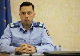 Maior irina dragan, purtator de cuvant al jandarmeriei romane, participa la conferinta de presa organizata in contextul reluarii sezonului competitional din liga i de fotbal, la sediul inspectoratului general al jandarmeriei romane. Georgian Enache Mincinosul Din 10 August 2018 Anunta Acum Dubele Sunt Pentru Protectia Protestatarilor Aktual24