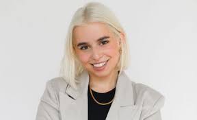 Sydney Scarola's Instagram, Twitter & Facebook