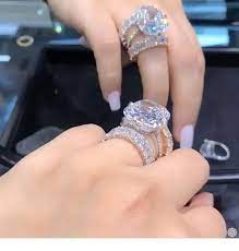 Pin By Brandi Richarson On Jewelry Glitz Glam Wedding Rings Engagement Unique Engagement Rings Engagement Rings