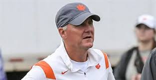 Auburn football snags EDGE Da'Shawn Womack from transfer portal