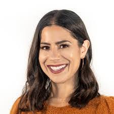 Linda Hallquist's Instagram, Twitter & Facebook