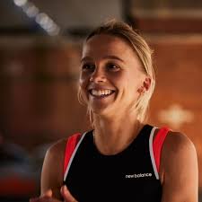 Sarah Billings's Instagram, Twitter & Facebook