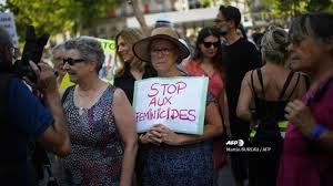 Un jeune homme a été tué et une jeune femme enlevée dans la soirée du 27 mai à courville (marne), a annoncé le parquet de reims, précisant que la jeune femme de 19 ans a été retrouvée dans la matinée du 28 mai. Un Homme Juge Pour Le Meurtre A L Arme Blanche De Deux Femmes