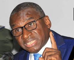 Lutte avec frappe: Liss Ndiago triomphe face à Lac Rose de Fass