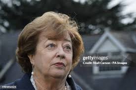 101 Cathy Carson Photos & High Res Pictures