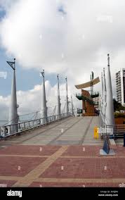 Malecón 2000 paseo al aire libre del parque Guayaquil Ecuador Sudamérica  río Guayas Fotografía de stock - Alamy