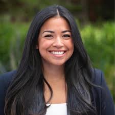 As Vice-President for Santa Clara University School of Law's Latinx and  First-Gen Student Organizations, one of my goals this year was to provide  students with an opportunity to picture themselves in… |