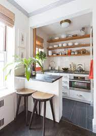 Design And Layout Of A Square Kitchen Decor Around The World Small Apartment Kitchen Kitchen Design Small Cosy Kitchen