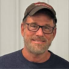 Congrats to outgoing Student Trustee Esmeralda Flores who was recognized at  yesterday's ECC Board of Trustees meeting. We look forward to Student  Trustee-Elect Abigail Swick's leadership in 2019-20. #SpartanReady  #CommunityCollegeMonth