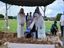 Tanah perkuburan raudhatul sakinah taman batu muda kuala lumpur 60 17 287 4787. Allahyarham Baharom Selamat Dikebumikan