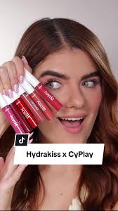 Iluminador Studio Look: Brilla con Estilo✨