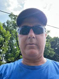 Hello. Would you like to meet a loving caring honest woman in North jersey  to spend the rest of my life with