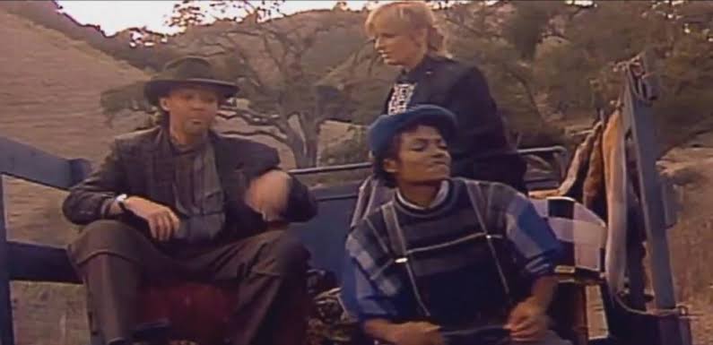 images?q=tbn:ANd9GcTVnbfK03hz7s1d5UuMpv2