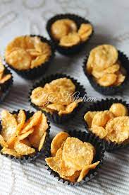 Menggunakan cornflakes dan madu sebagai bahan asas. Biskut Cornflakes Madu Kegemaran Anak Anak Azie Kitchen