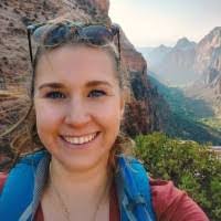 Kristin Knott's Instagram, Twitter & Facebook